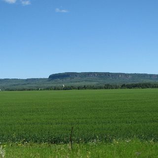 Reminds me of Wyoming in a way. South of Thunder Bay. : Alan