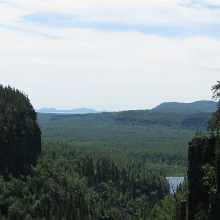 In Ouimet provincial park