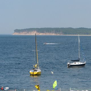 Grand Marais bay on the Northern end of Pictured Rocks National Seashore. : Alan