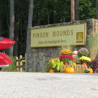 This park contains the largest Native American Middle Woodland Period mound center of North America. At least 15 earthen mounds are located within the park, including Saul’s Mound, the tallest mound in the  Southeast.