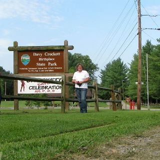 Crockett, a legendary frontiersman, statesman, and soldier, was born near the confluence of the Nolichucky River and Limestone Creek. The park provides visitors with an excellent opportunity to learn more about this internationally known figure