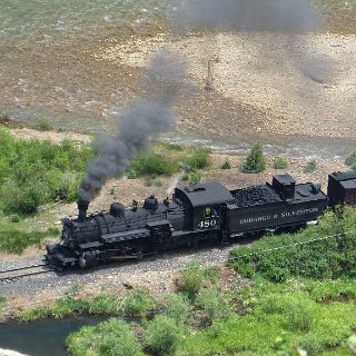 A D&R train making it's way into Silverton