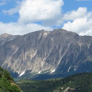 Working our way up to Independence Pass