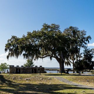 Fort Frederica Natl Monument : Camping, Riding, Touring