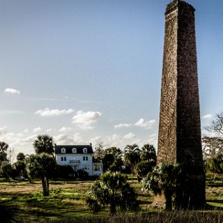 Images along the Georgia salt marshes : Camping, Riding, Touring