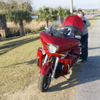 Images along the Georgia salt marshes : Camping, Riding, Touring