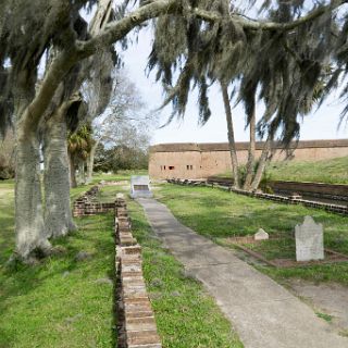 Fort Pulaski National Monument : Camping, Riding, Touring