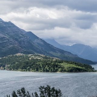 Waterton : Touring