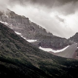 A run up into the Many Glacier Hotel area. : Touring